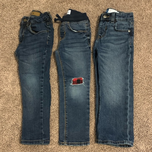 Lot of Boys 4T Jeans